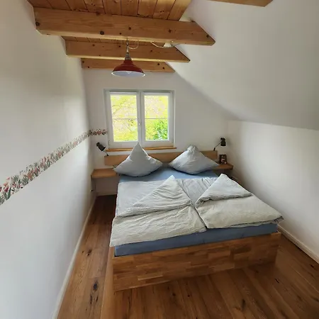 Oeko Garten Und Pool Lägenhet